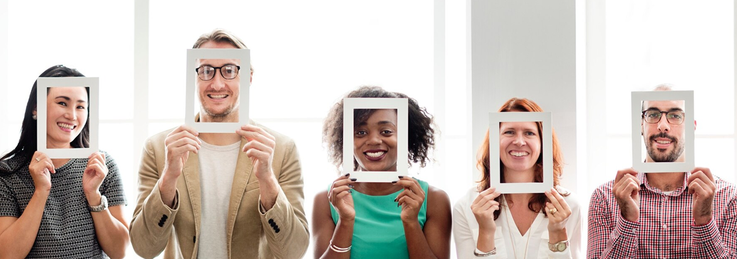 Logo - Savvy Signature